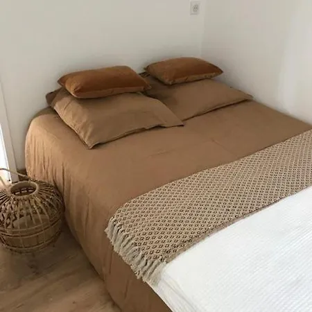 La Petite Oasis Wifi 7 Pers - Hopconciergerie Руайян